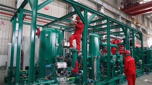 中石化石油機(jī)械有限公司三機(jī)分公司代表“中出口到尼日利亞制造”(圖5)