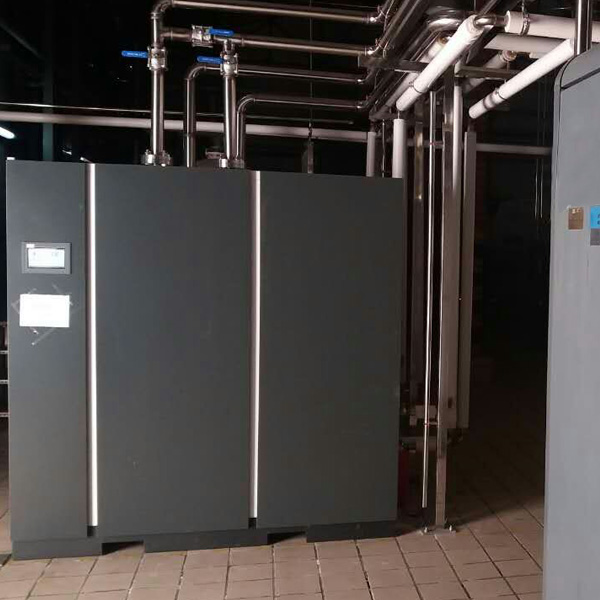 空壓機廢熱回收機250KW(350HP)(圖1)