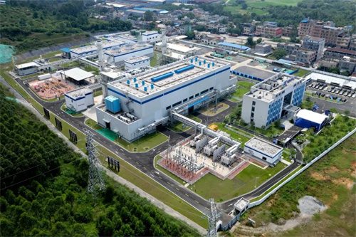 中國(guó)第一臺(tái)F級(jí)50兆瓦重型燃機(jī)(G50代碼)在廣東華電清遠(yuǎn)華(圖3)