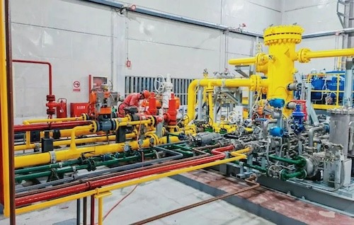 50萬平方米高抗硫壓縮機(jī)1臺增壓站投產(chǎn)順利(圖1)