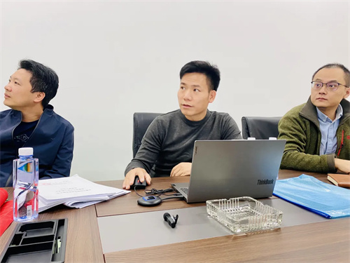 薩震節(jié)能空氣壓縮機(jī)與合肥通用機(jī)電產(chǎn)品檢測(cè)院聯(lián)合舉行一級(jí)能效空氣壓縮機(jī)站房掛牌儀式(圖7)