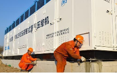 國內(nèi)排量最大液驅(qū)式氫氣壓縮機落戶滄州煉化(圖1)