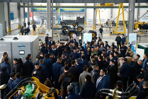 開(kāi)山2025年度經(jīng)銷(xiāo)商大會(huì)在湖北宜昌舉行(圖5)