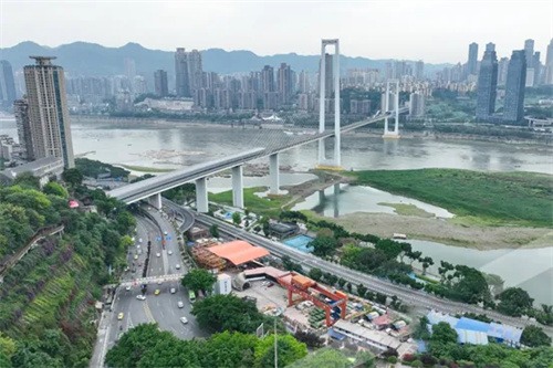 雅迪勤盾構(gòu)空壓機(jī)助力長(zhǎng)江上游“軌道第一隧”順利貫通(圖1)