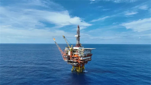 通達(dá)壓縮機(jī)助力我國(guó)首個(gè)海上膜脫碳示范項(xiàng)目全面建成投用(圖1)