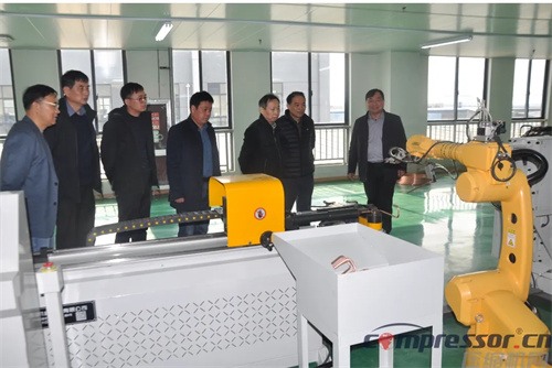 雙喜臨門！新品鑒定與標(biāo)準(zhǔn)審定同期舉行(圖3)