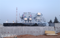 濟柴動力第一離心壓縮機組完成主設(shè)備安裝(圖1)