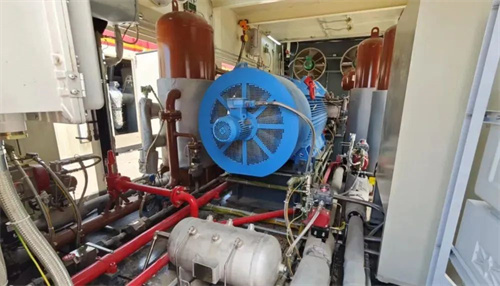 成都壓縮機分公司在塔里木油田克拉采油氣管理區(qū)克深904井投入(圖1)