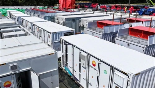 濟柴動力全力推動燃氣機組和儲能混合動力系統(tǒng)在大慶古龍陸相頁巖(圖1)