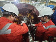 沒(méi)有硝煙的“技術(shù)攻堅(jiān)戰(zhàn)” 盤(pán)錦作業(yè)區(qū)悄悄響起 2#壓縮機(jī)組(圖4)