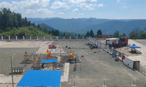 普光分公司依托“燃料氣驅(qū)動(dòng)車(chē)載壓縮機(jī)連續(xù)氣舉”工藝(圖3)