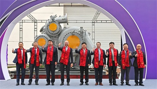 西門子能源第400臺空分壓縮機下線(圖1)