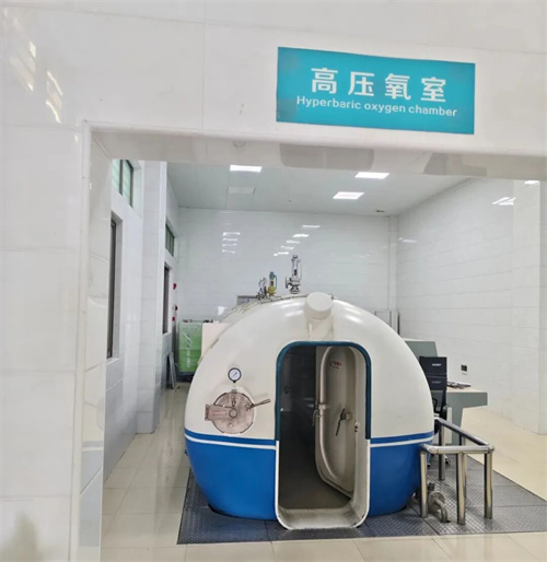 奧夫科15KW風(fēng)冷無油潤滑空氣壓縮機(jī)(圖3)