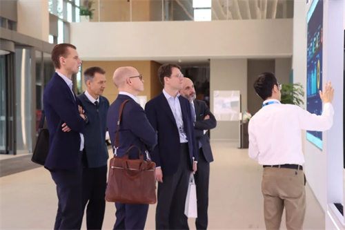 瑞典銀瑞達集團赴阿特拉斯科普柯壓縮機技術無錫園區(qū)考察_壓縮機(圖1)